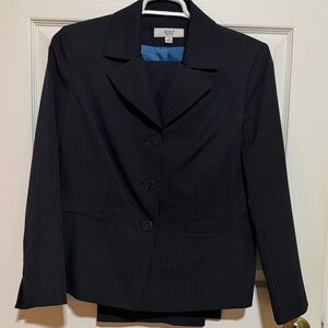 Le Suit Women's Black Pinstripe Blazer